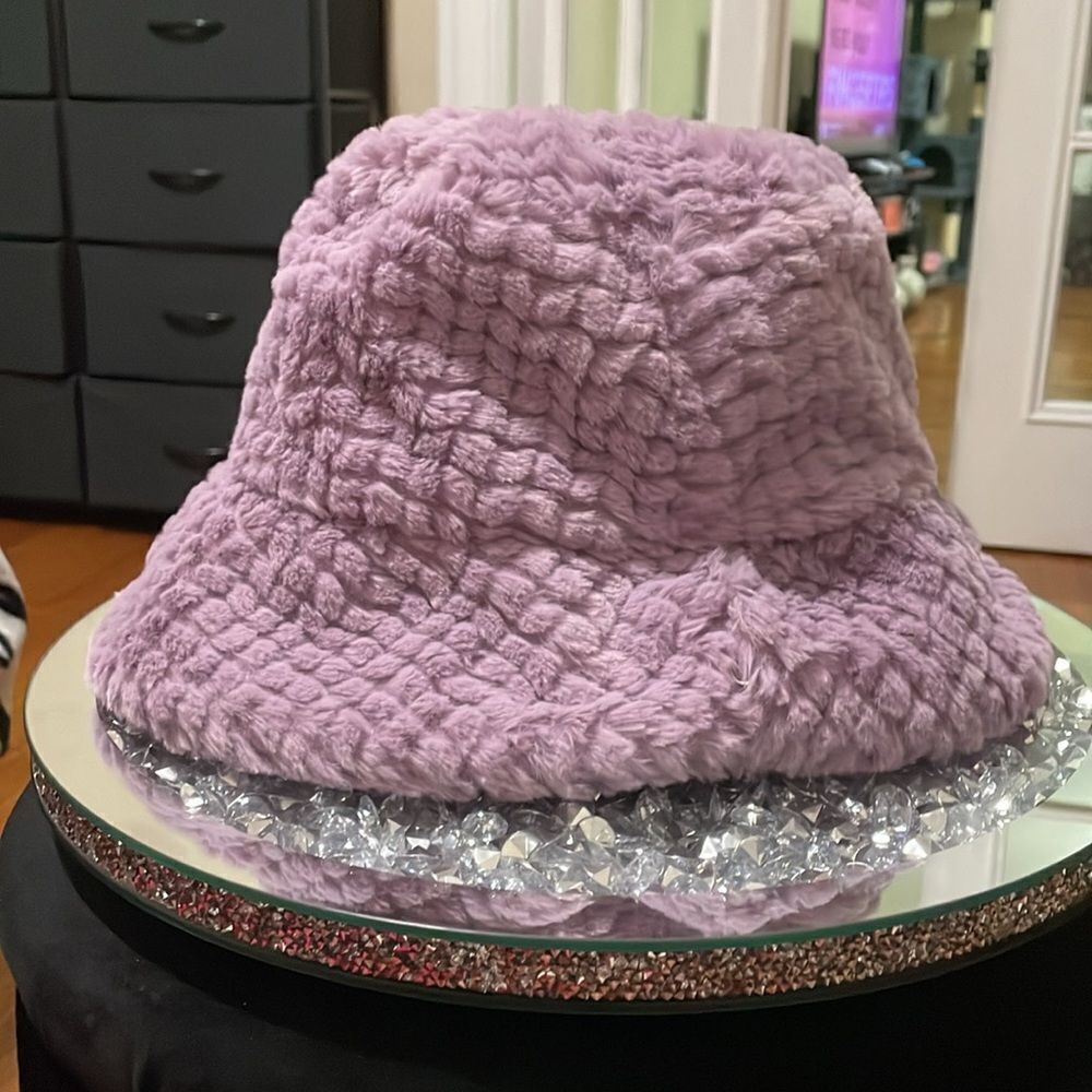 3/$15 Soft fuzzy purple lavender vintage inspired Y2K bucket hat R&B hip hop hat